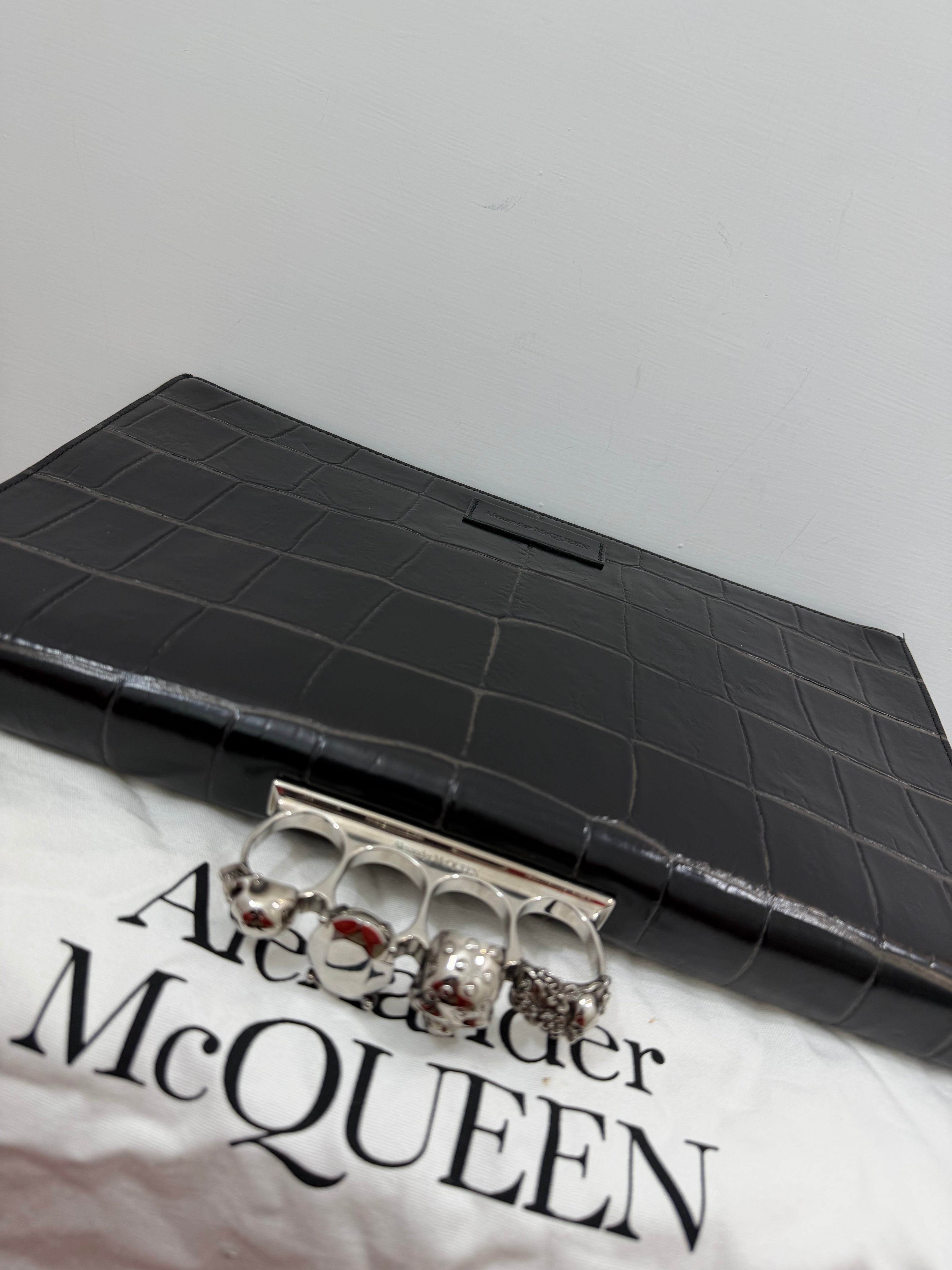 Pochette Alexander McQueen