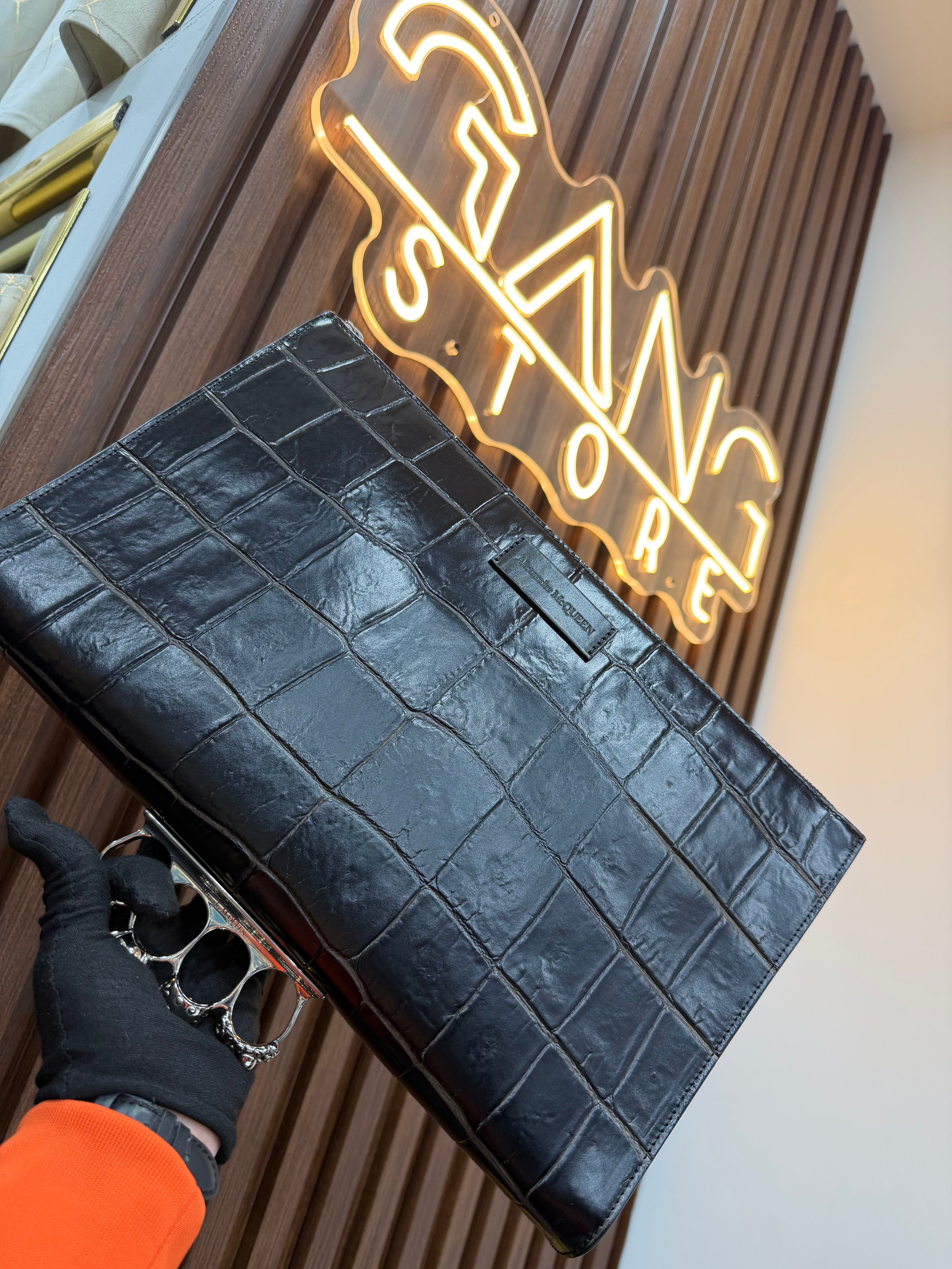 Pochette Alexander McQueen