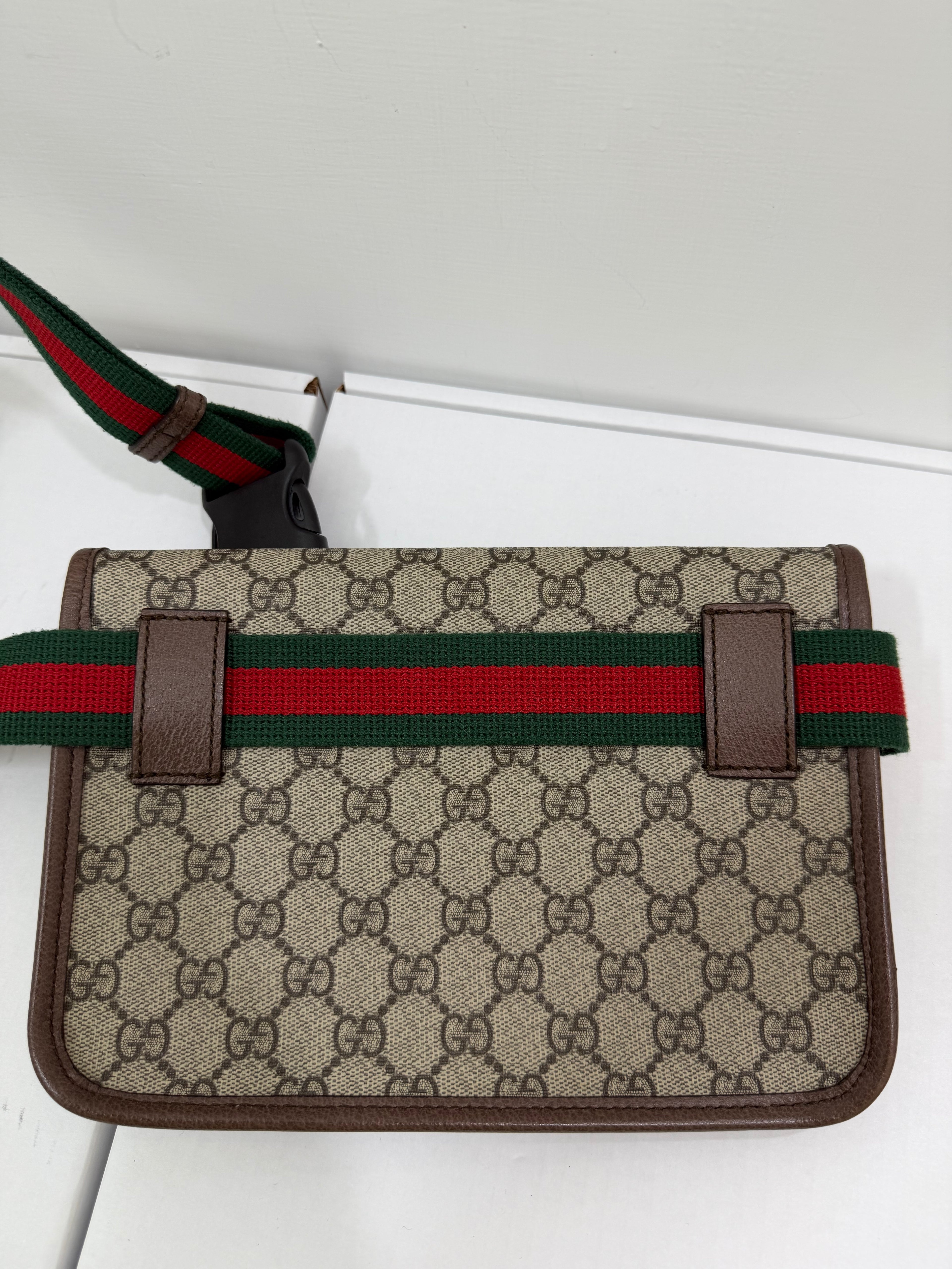Marsupio Gucci GG Supreme