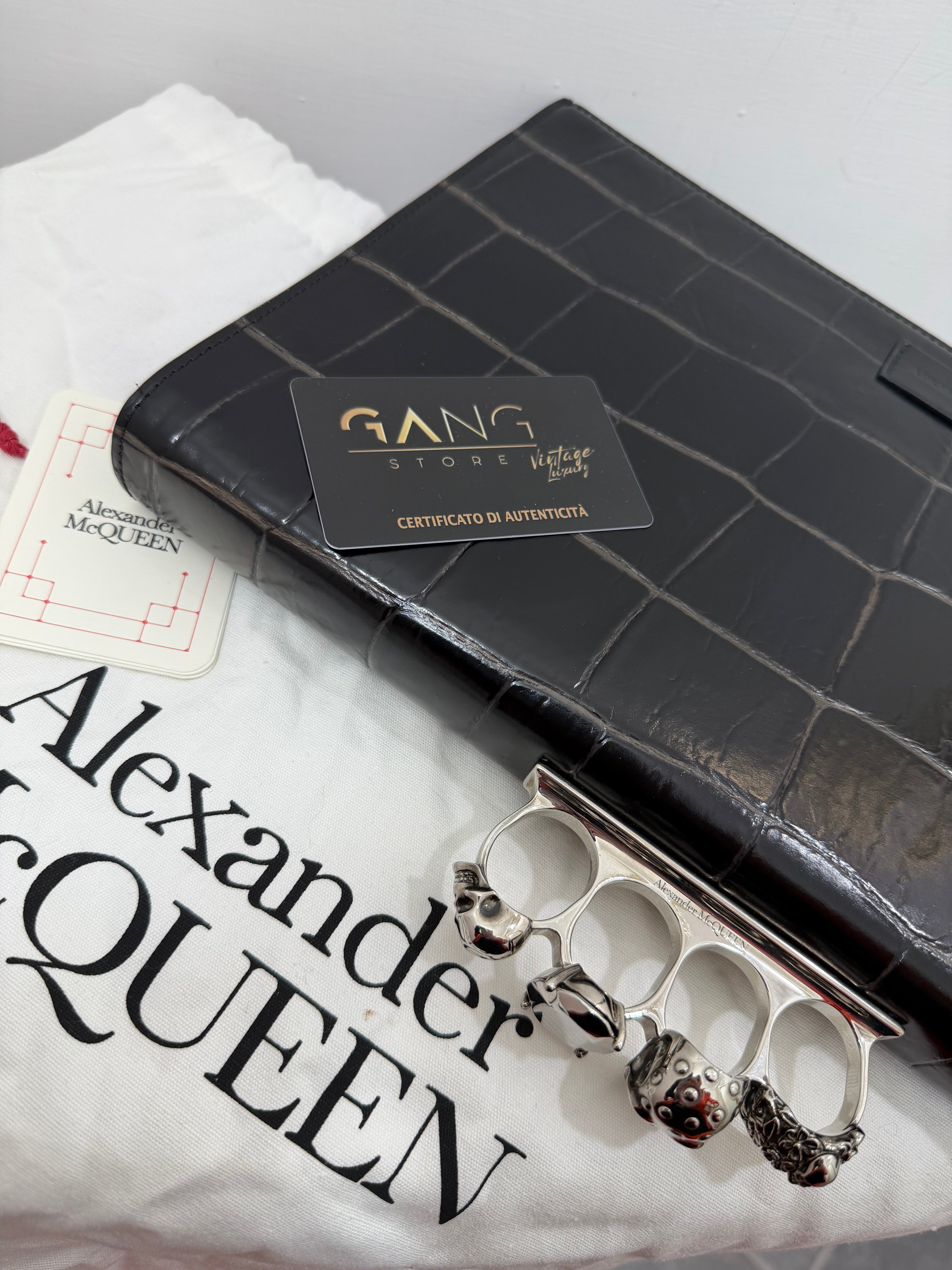 Pochette Alexander McQueen
